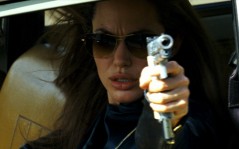 Angelina Jolie  / 1920x1200