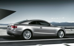 Audi A5 Motion / 1600x1200