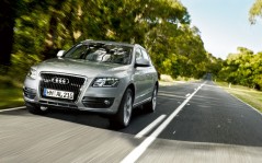 Audi Q5 Motion / 1280x1024