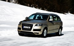 Audi Q7  / 2560x1600