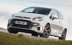  Fiat Punto / 1920x1200