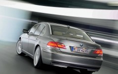 BMW 7 series / 1600x1200