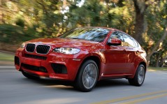 BMW X6 M red / 1920x1200