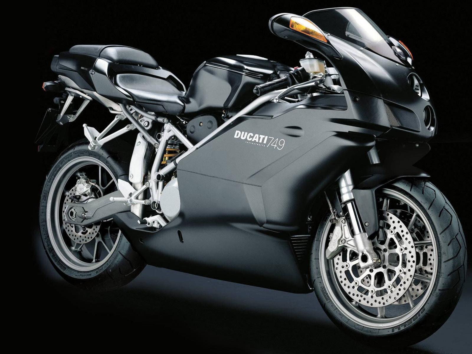 Обои Ducati 1600x1200