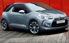 Gray Citroen DS3 / 1600x1200