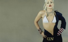 Gwen Stefani   / 1600x1200