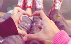 Hands of love / 1920x1080