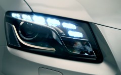 Headlamp Audi Q5 / 1280x1024