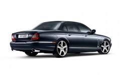 Jaguar XJR   / 1600x1200