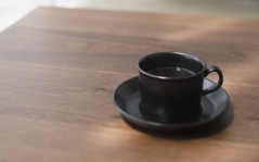 Кофе на столе / 1440x900