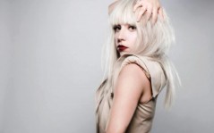 Lady Gaga  / 2560x1600