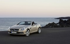 Mercedes-Benz-SLK-Roadster / 1920x1200