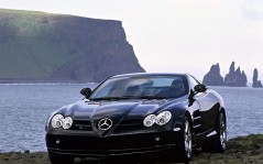 Mercedes SLR McLaren / 1600x1200