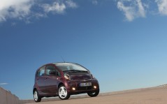 Mitsubishi i MiEV 2011 / 1600x1200