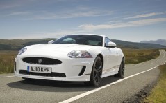  -XKR   / 1920x1200