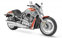Оранжевый Harley Davidson / 1920x1200