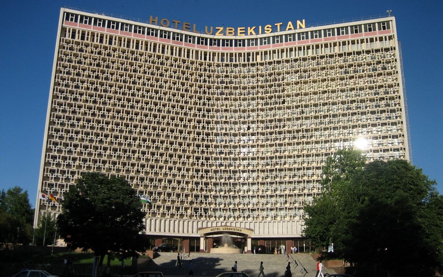 Обои Отель в Узбекистане 1680x1050