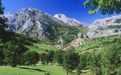 Picos de Europa National Park, Asturias, Spain / 1600x1200