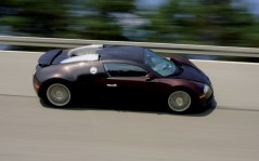   Bugatti Veyron / 1600x1200
