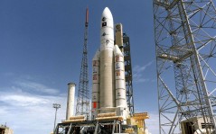   Ariane-5ECA / 1600x1200